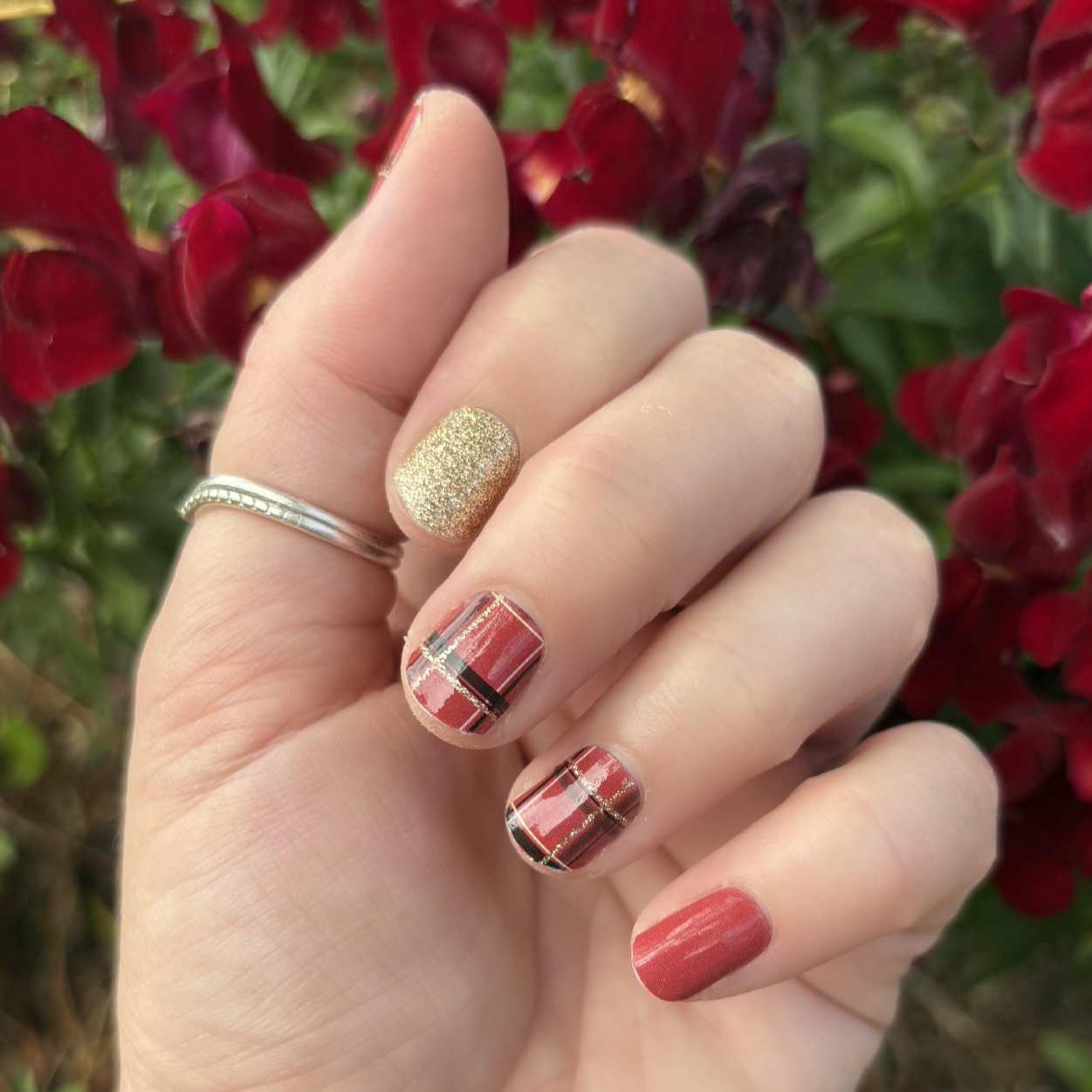 Plaid Pj's // Christmas Nail Polish Strips