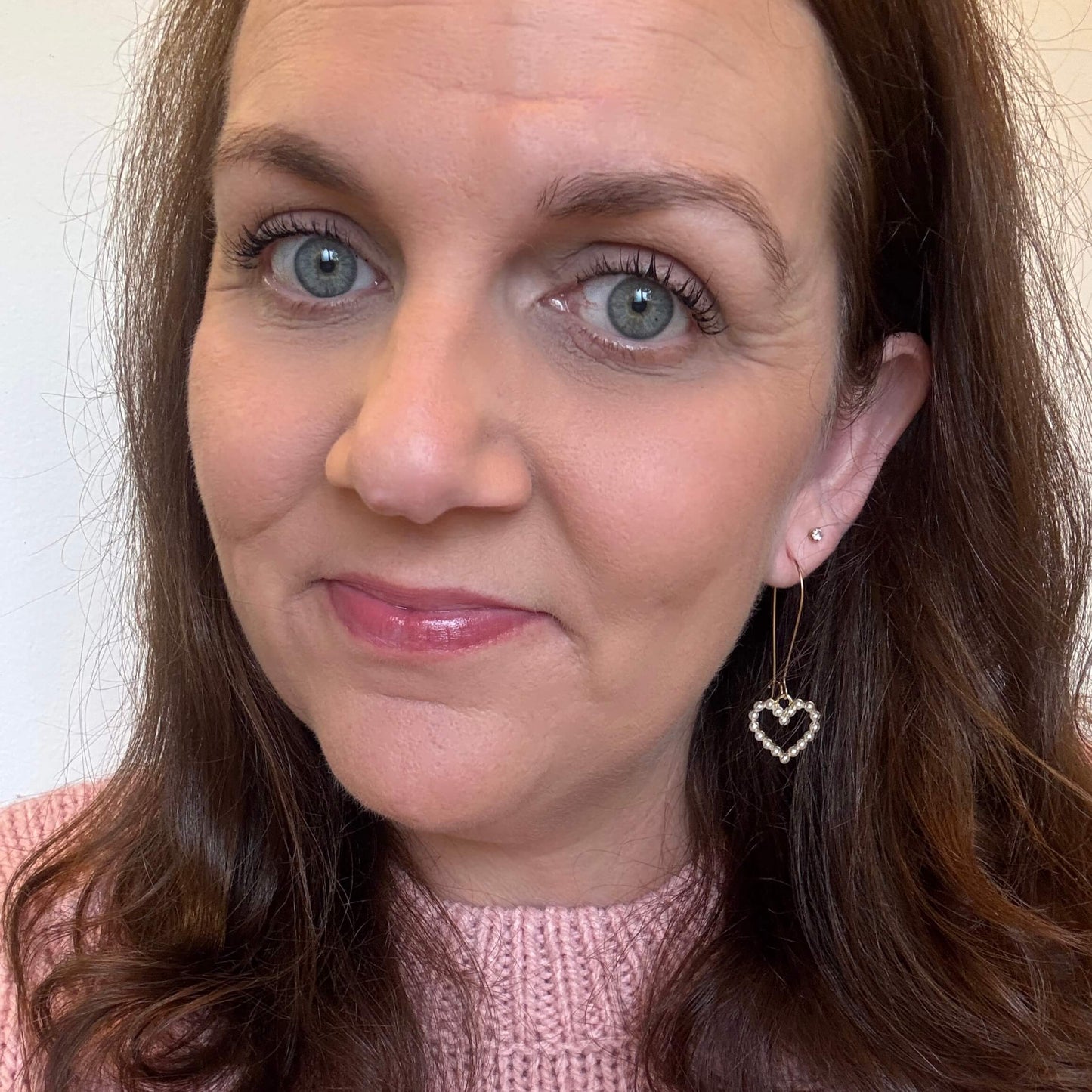 Gold French Pearl Hearts // Earrings