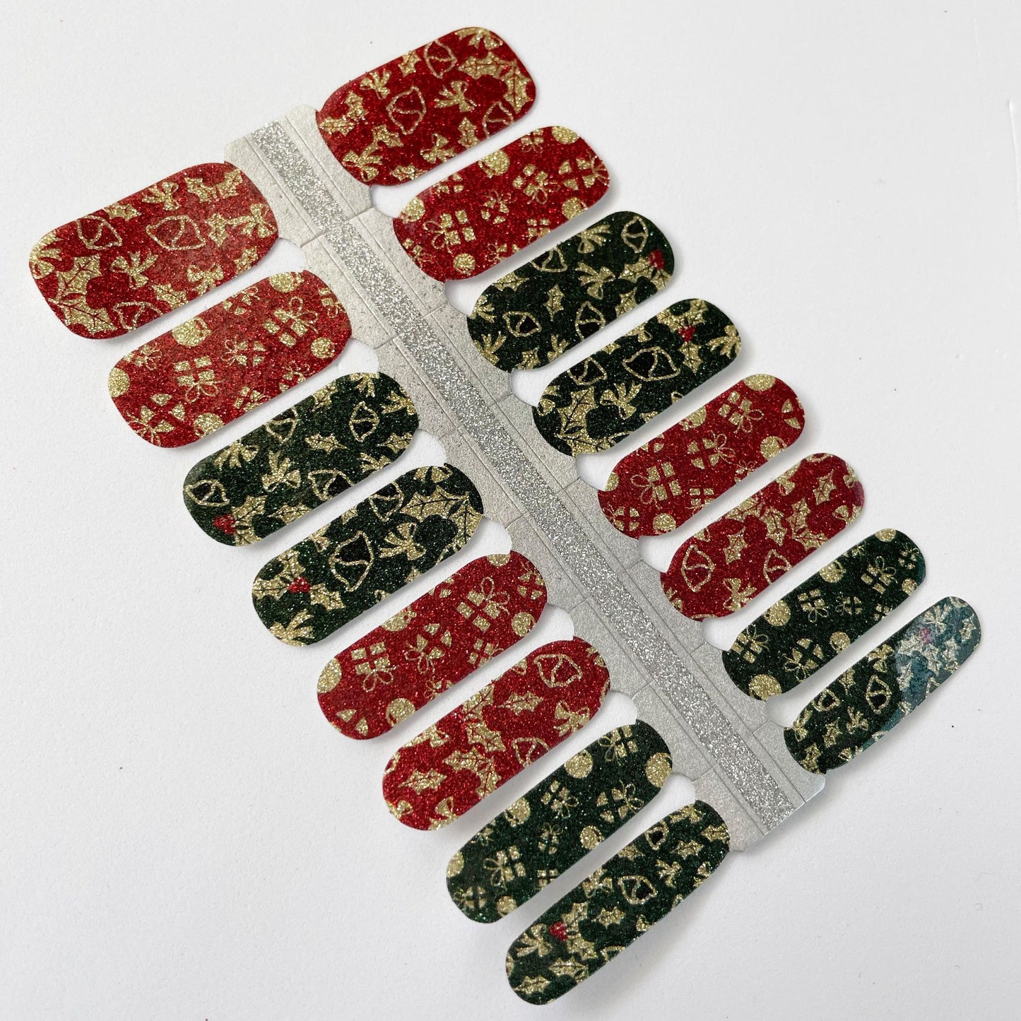 Festive Holly // Nail Polish Strips