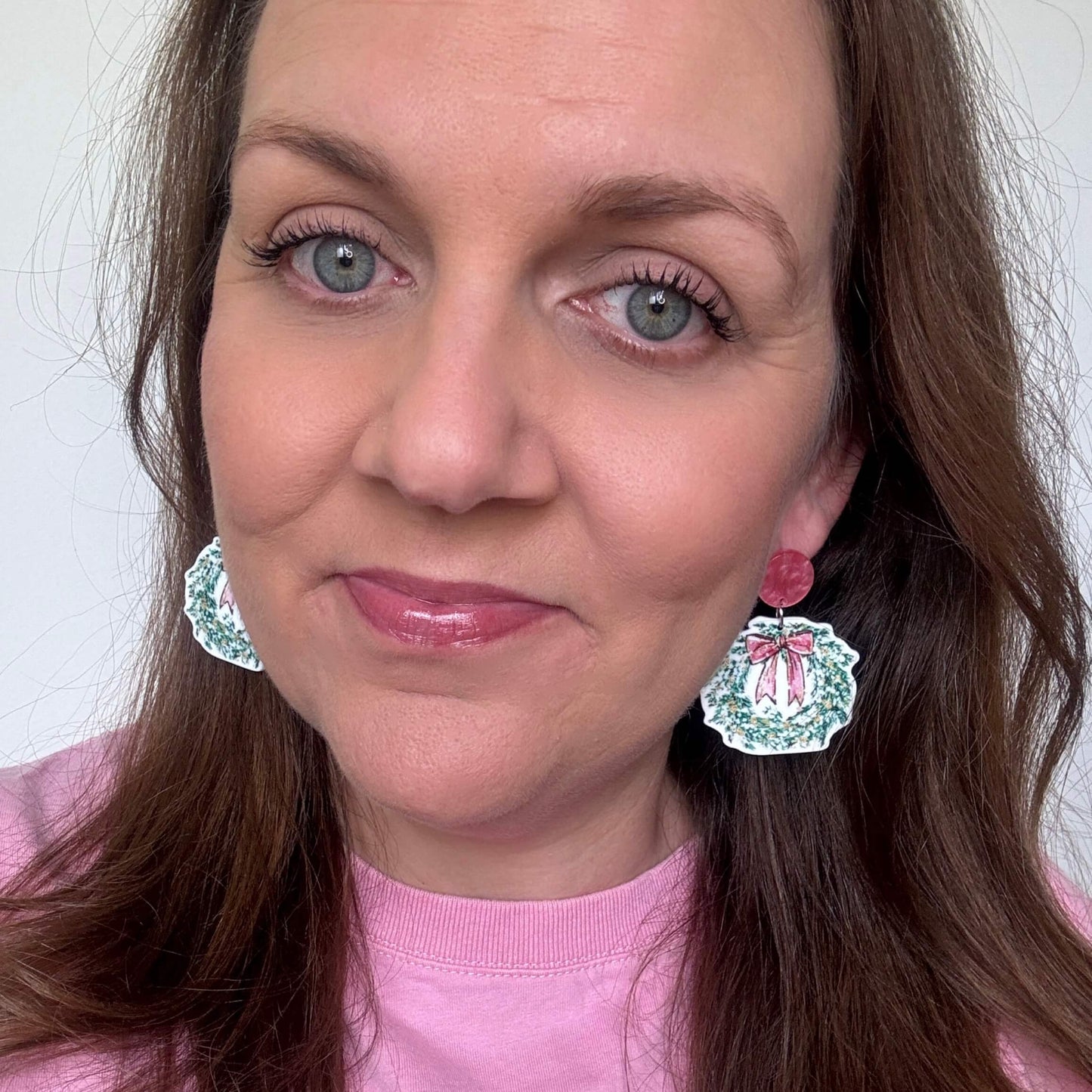 Christmas Wreath Stud Dangles // Resin Earrings