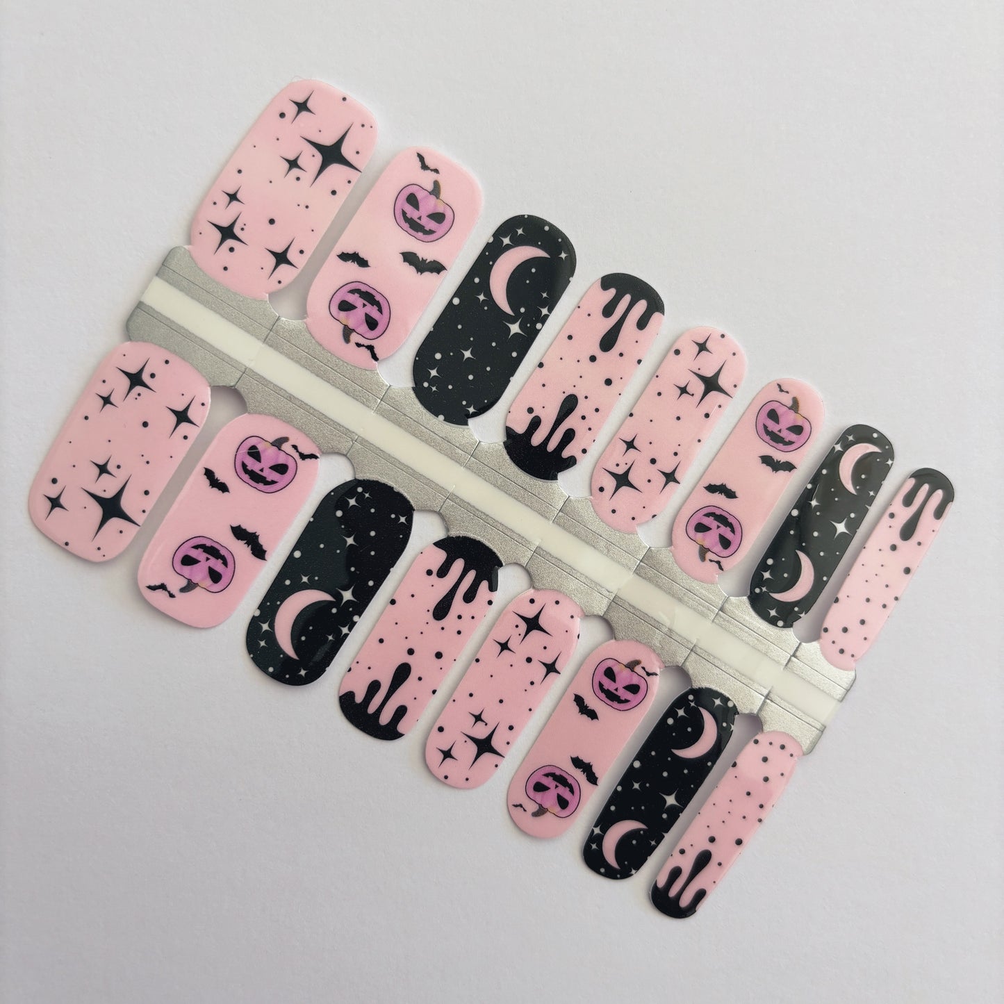 Hocus Pocus // Nail Polish Strips