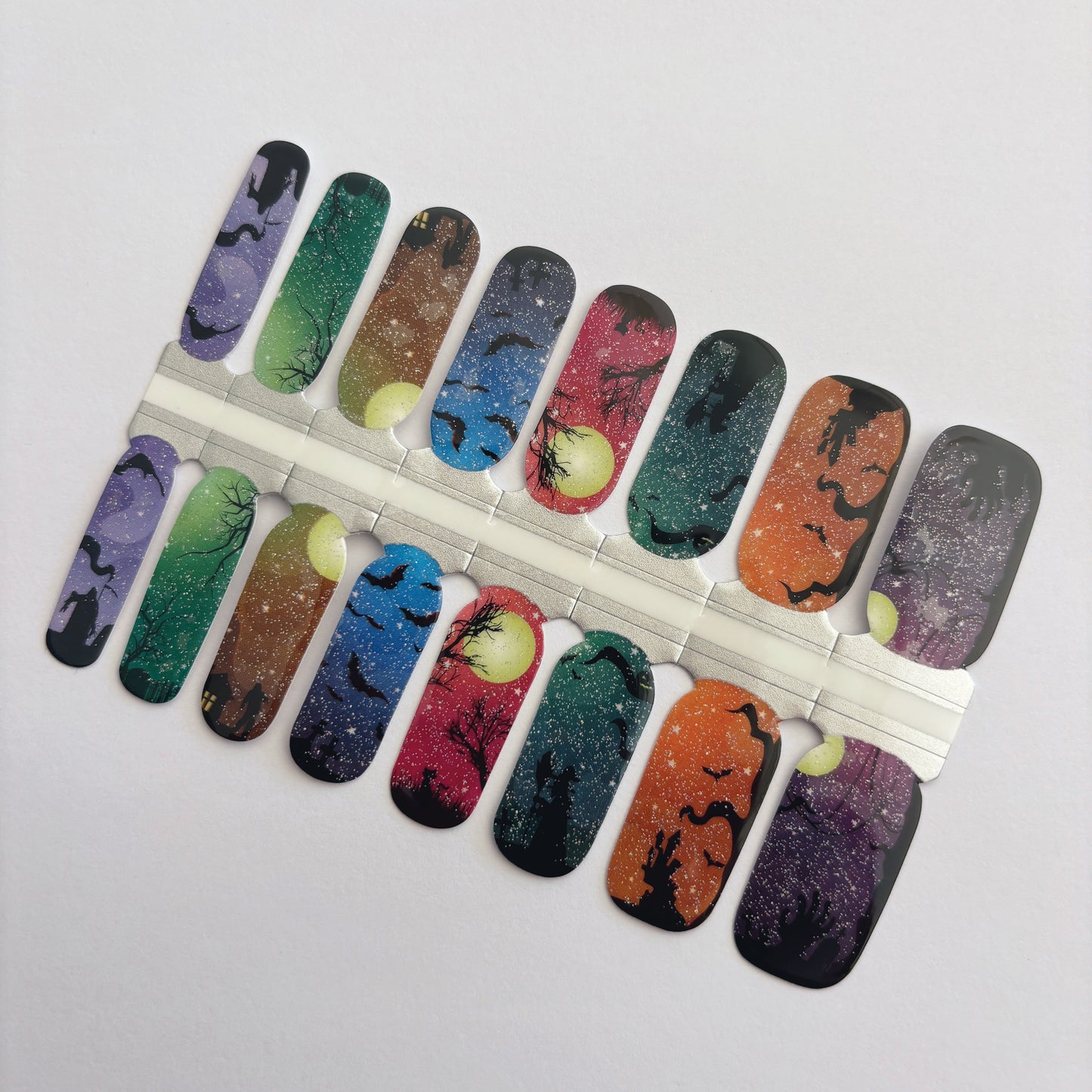 Graveyard Glow // Nail Polish Strips