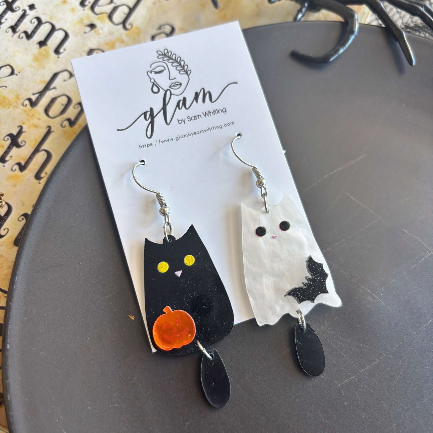 Black and White Cats // Acrylic Halloween Earrings