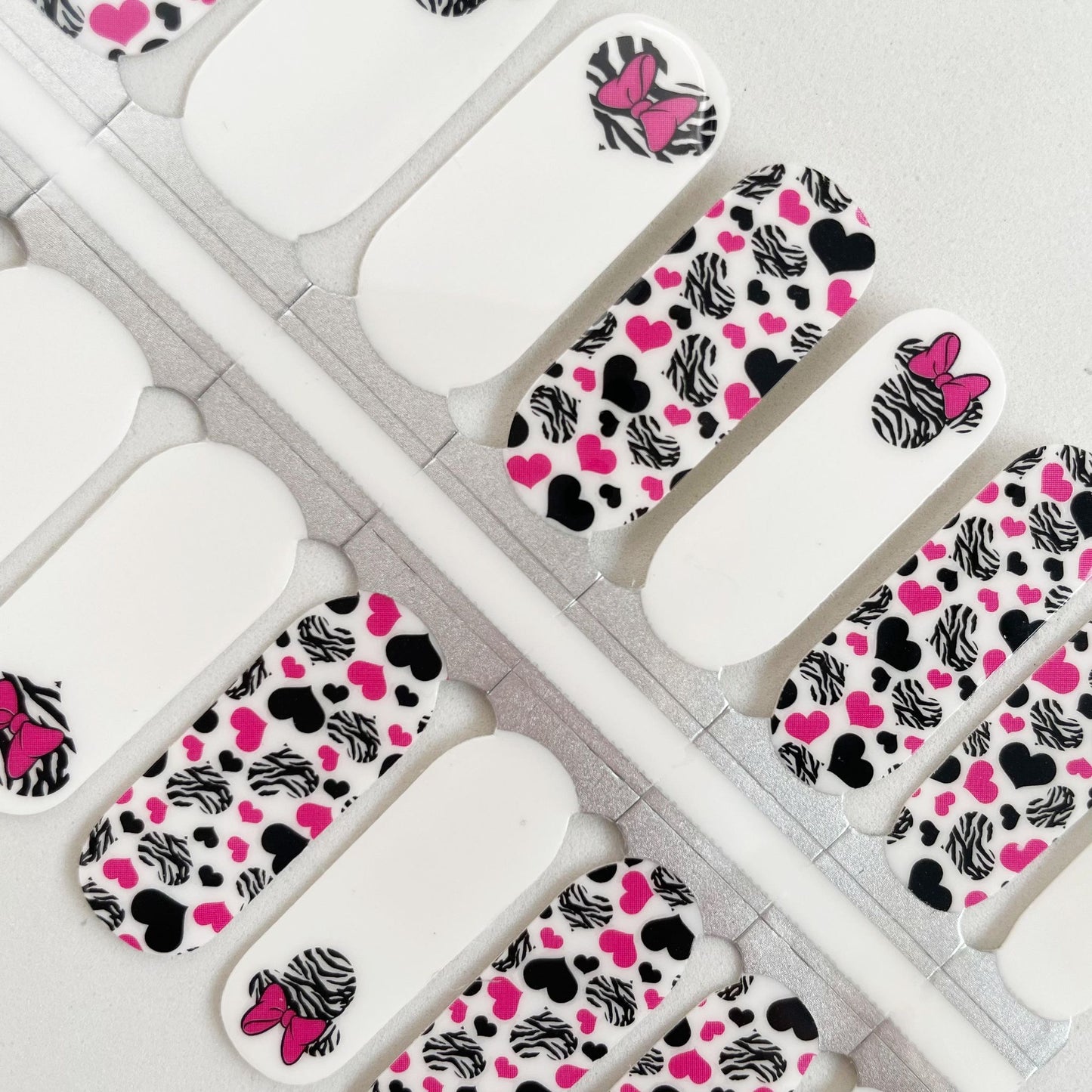 Minnie // Nail Polish Strips
