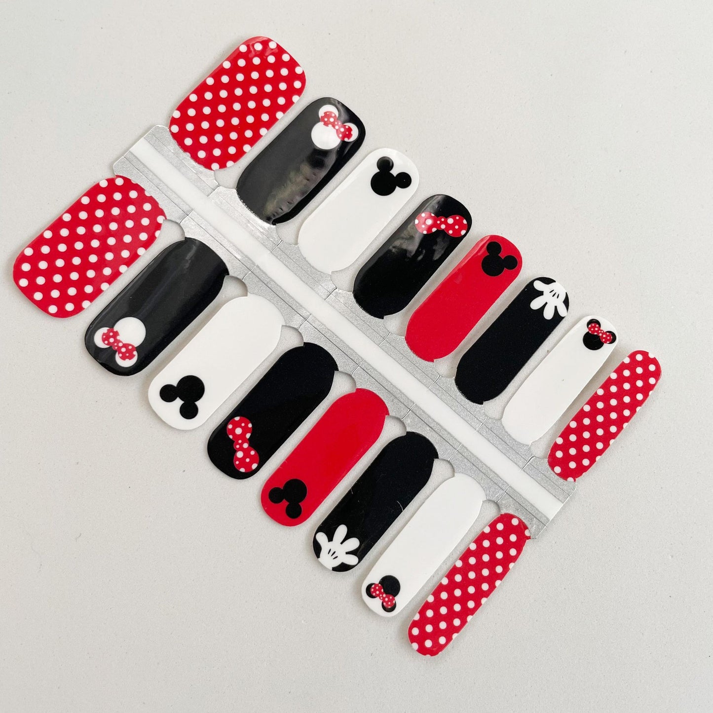 Mouse Pals // Nail Polish Strips