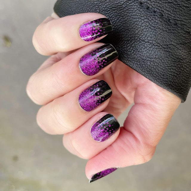 Vamp // Nail Polish Strips