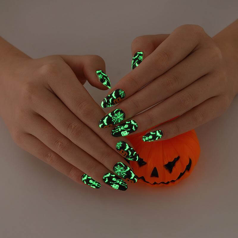 Fright Night // Glow in the Dark - Nail Polish Strips