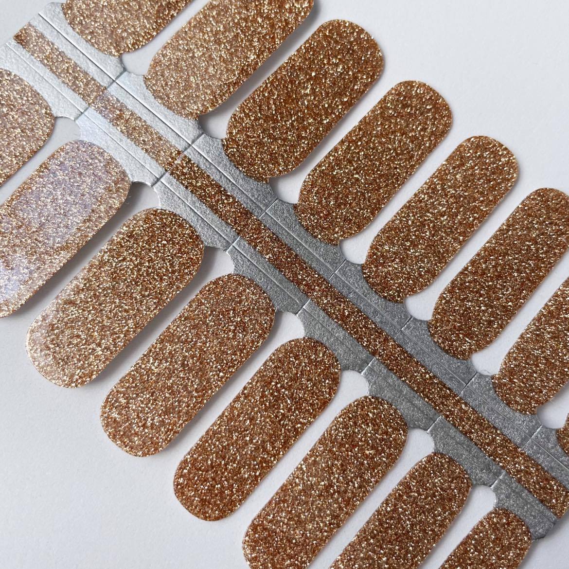 Bronze Beauty // Nail Polish Strips