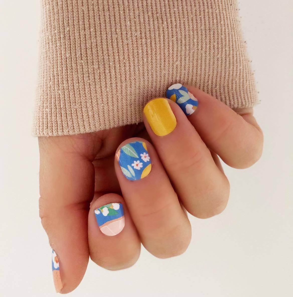 Citrus Delight // Nail Polish Strips