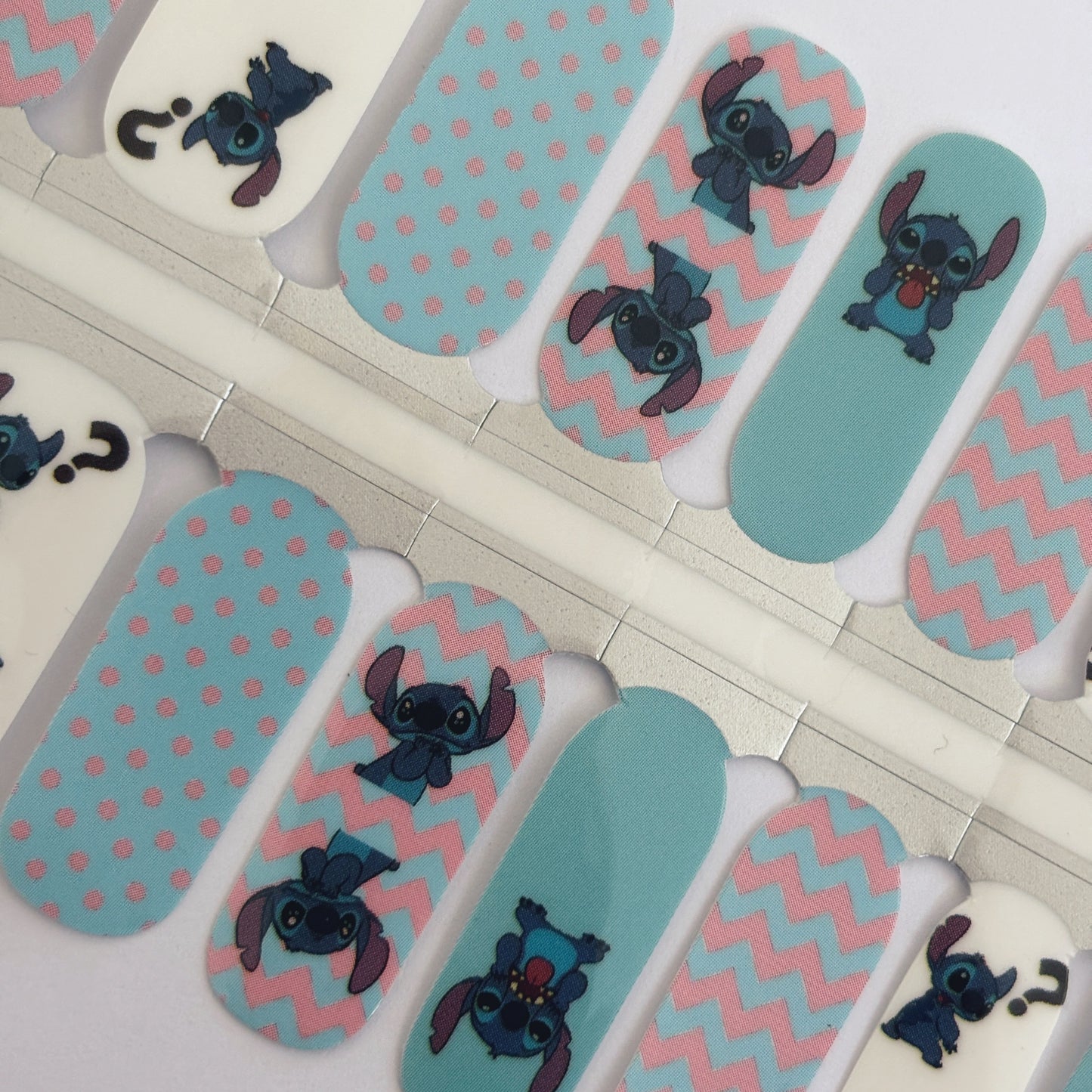 Ohana // Nail Polish Strips