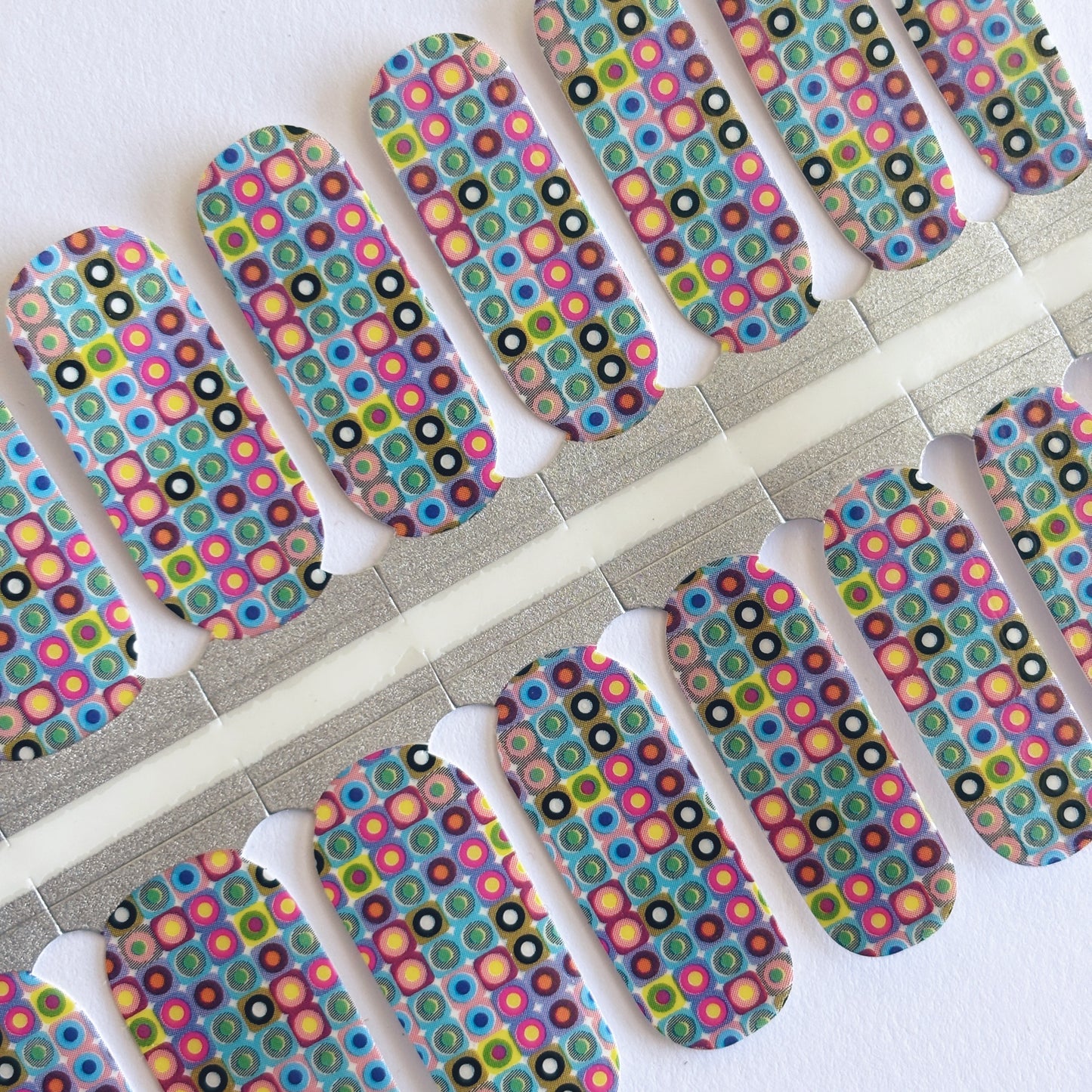 Nova // Nail Polish Strips