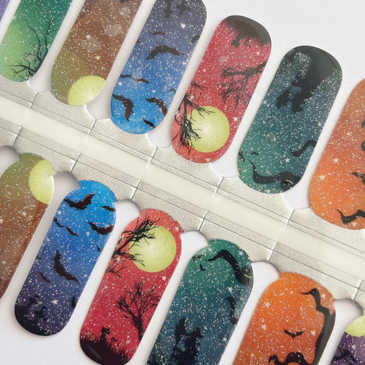 Graveyard Glow // Nail Polish Strips