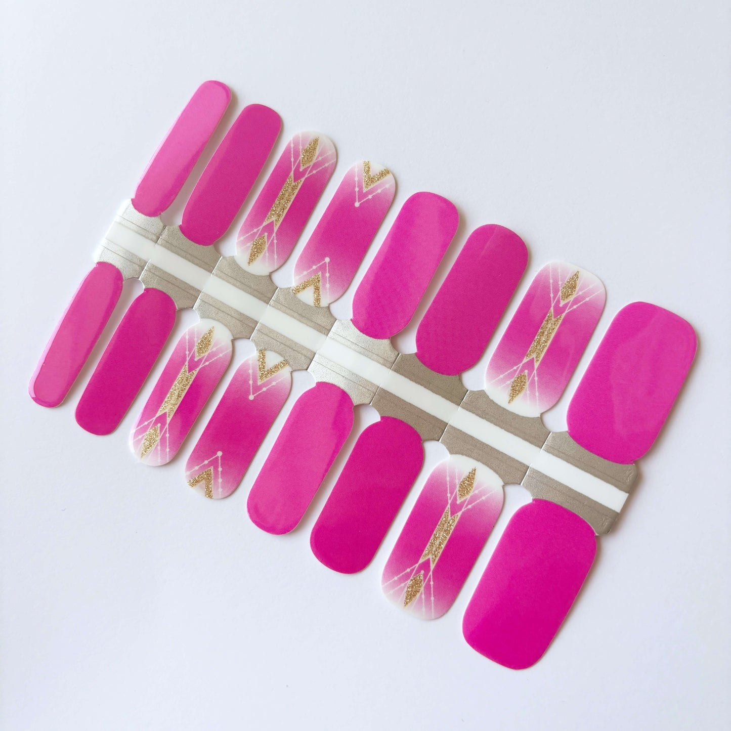 Pink Pursuit // Nail Polish Strips