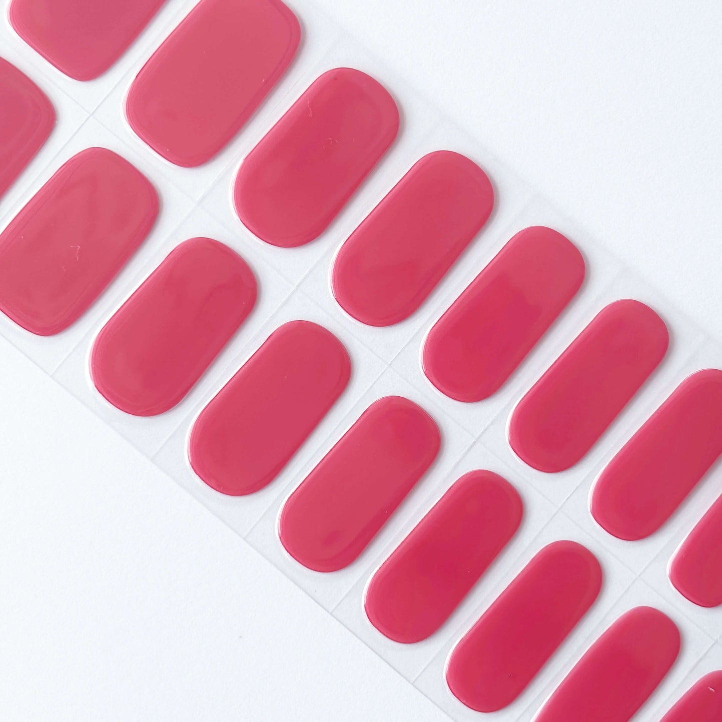 Strawberry Kiss // Gel Strips