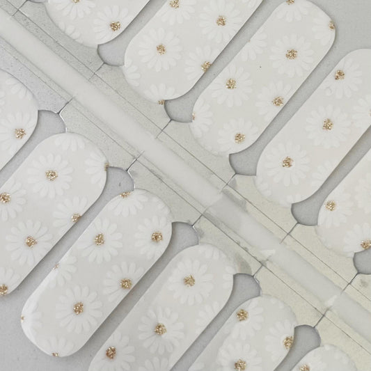 Daisy // Nail Polish Strips