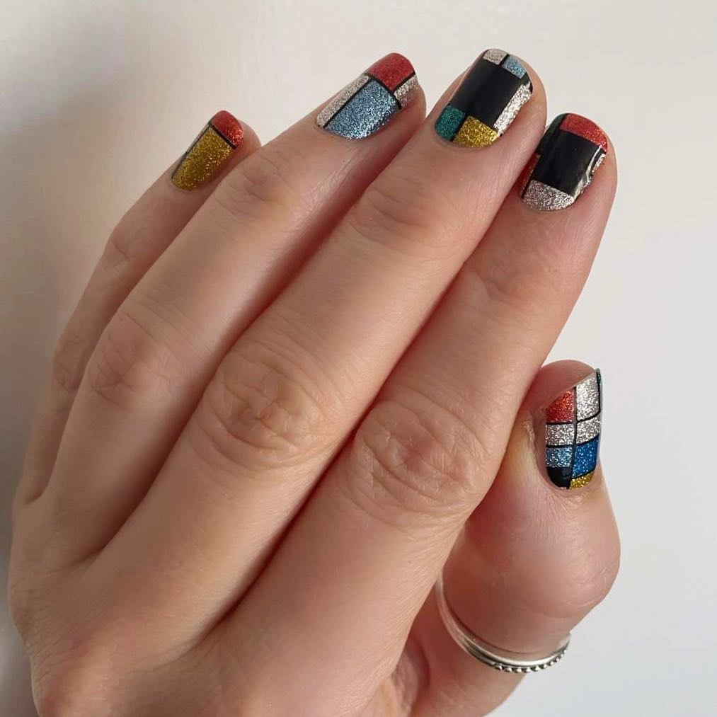 Pixel Party // Nail Polish Strips