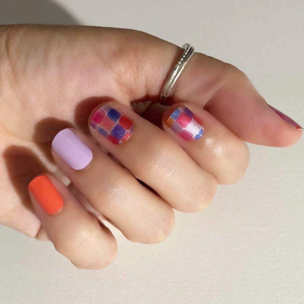 Pixels // Nail Polish Strips