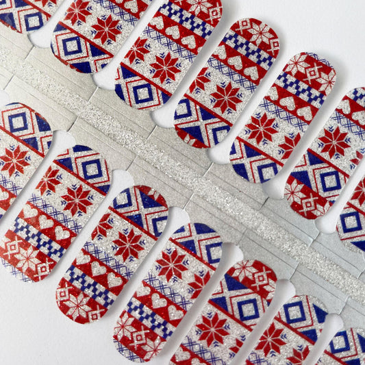 Ugly Sweater // Nail Polish Strips
