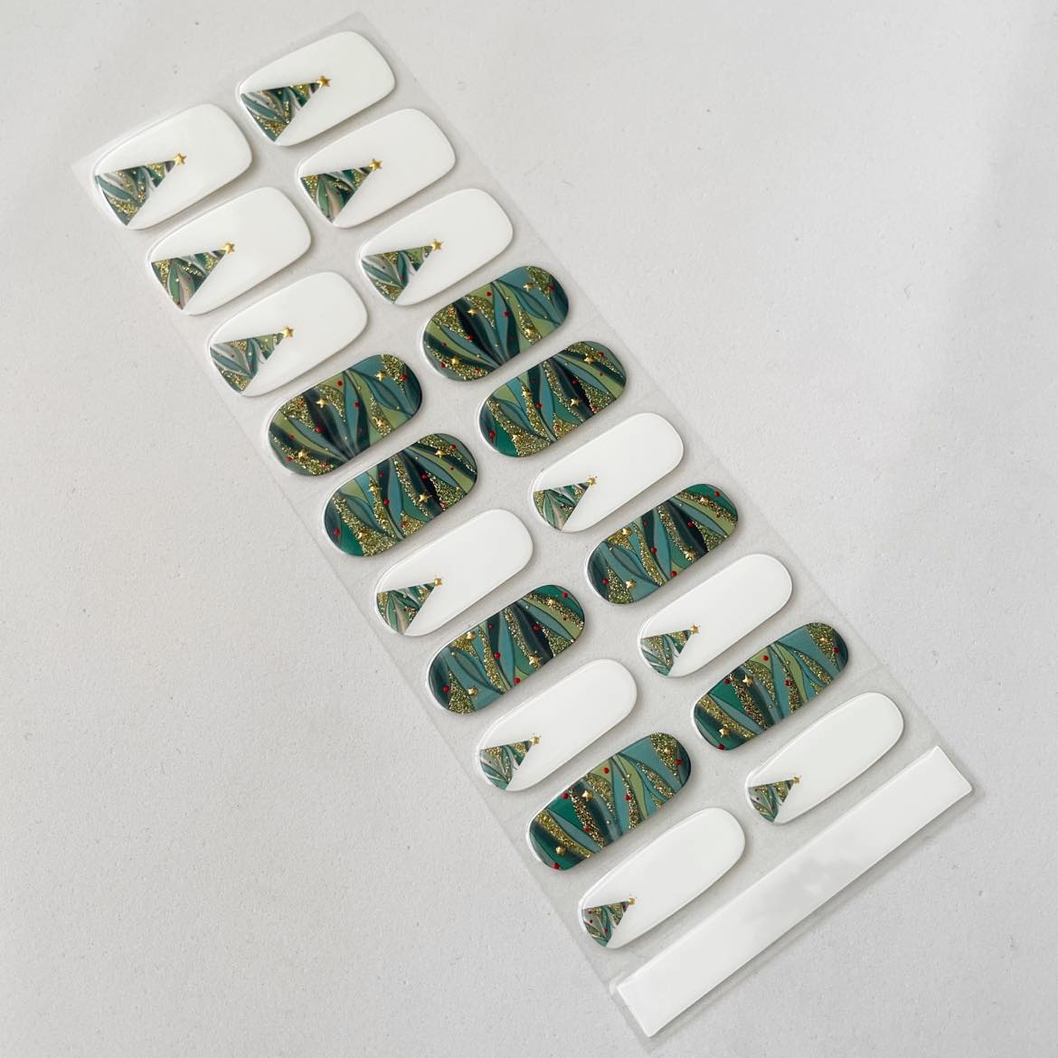 Winter Green // Christmas Gel Strips
