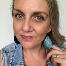 Load image into Gallery viewer, Metallic emerald green teardrop dangle earrings genuine leather

