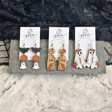 Load image into Gallery viewer, Halloween Timber Earrings
