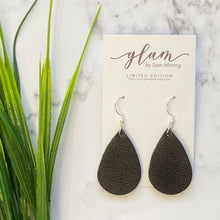 Load image into Gallery viewer, Mini Teardrop // Leather Earrings
