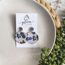 Load image into Gallery viewer, r2d2 star wards leather earrings studs
