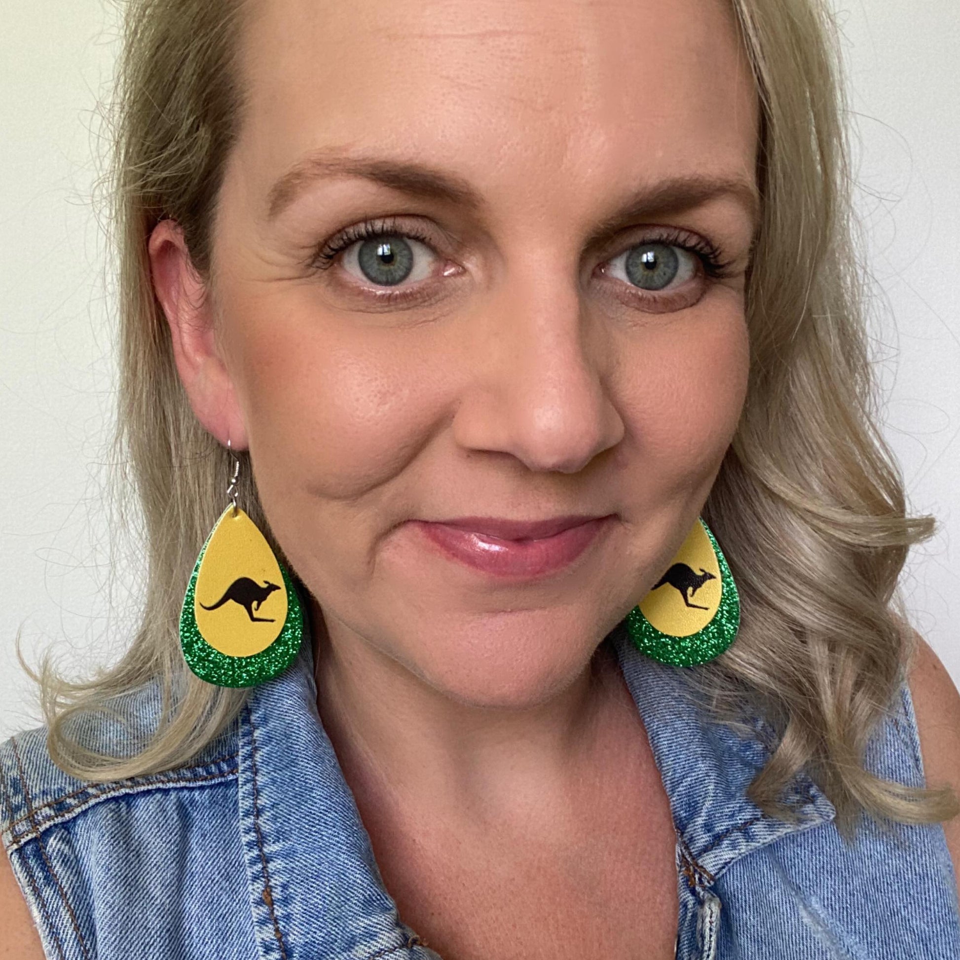 Kangaroo Road Sign leather earrings on a gold coloured hook.  Inspired by the Iconic Australian roadsigns. Australia day earrings
