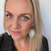 Load image into Gallery viewer, Silver Metallic Petals. Leather earrings with silver coloured hook.
