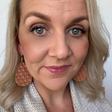 Load image into Gallery viewer, Textured tan teardrops.  Leather earrings with silver coloured hook.
